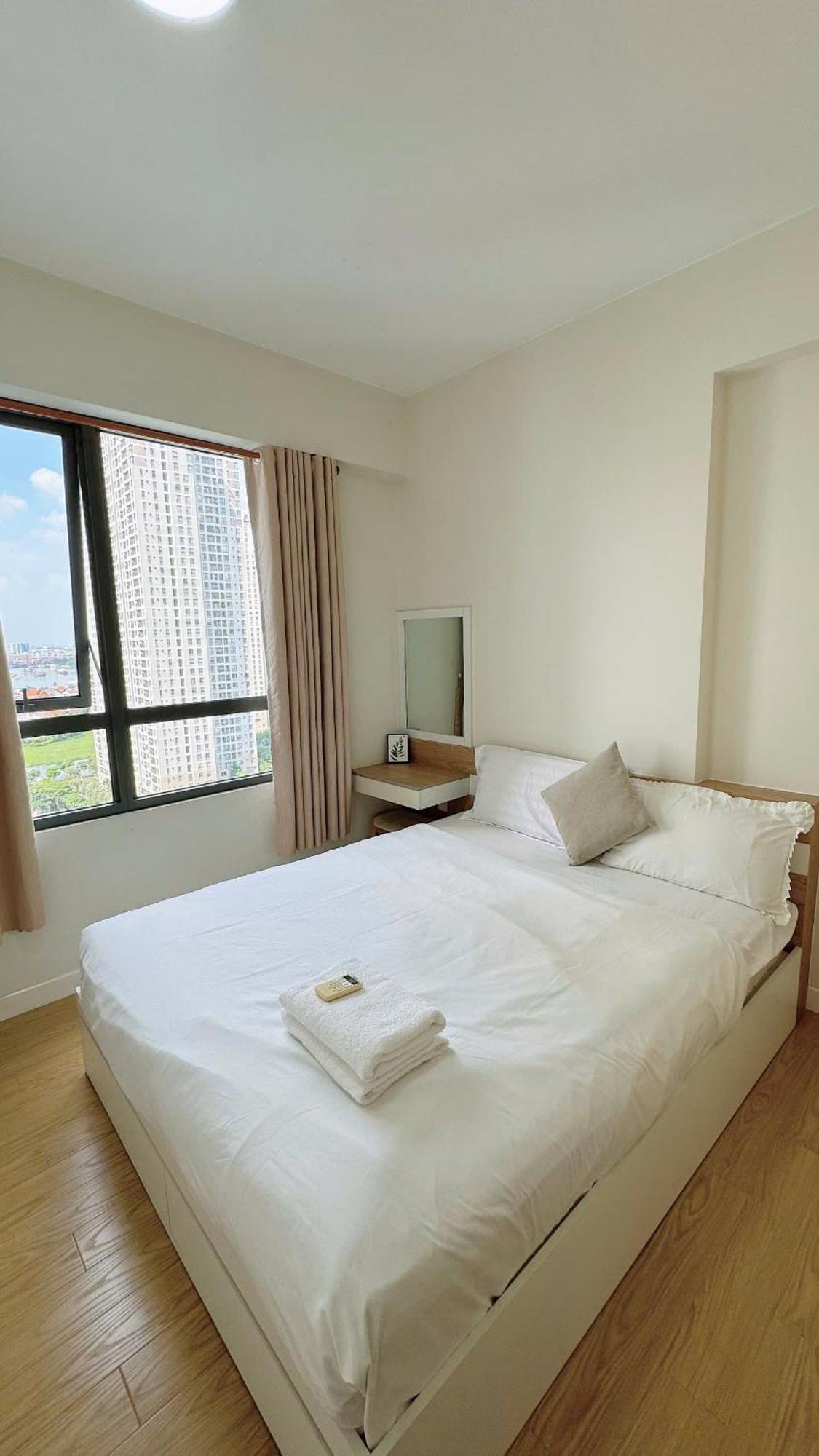 Hhomes - Luxury 2 Bedroom With Pool Gym Bbq At Masteri Thao Dien Cidade de Ho Chi Minh